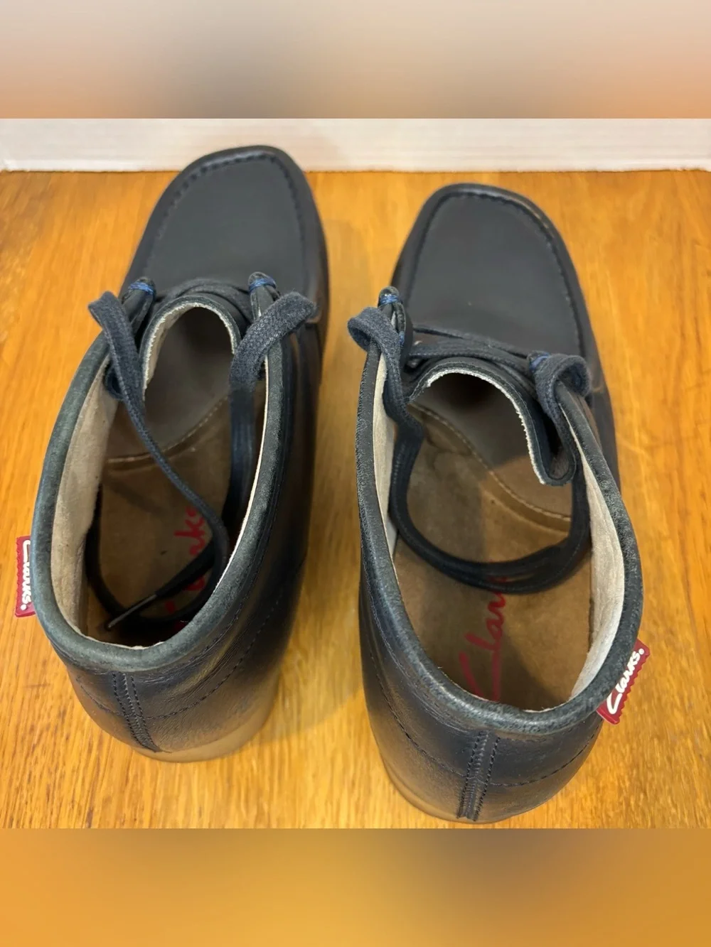 Clarks Stinson Hi Navy Blue Leather Chukka Boots Mens 9.5 Wallabee Style Lace Up